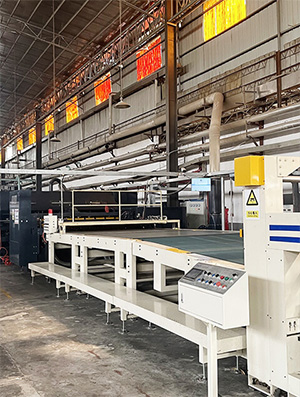 紙箱廠(chǎng)車(chē)間設(shè)備